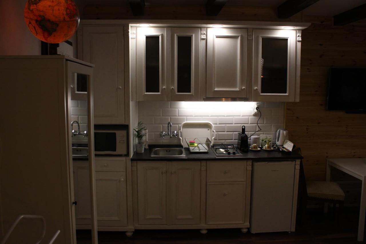 Kishaz Apartman Eger Zewnętrze zdjęcie