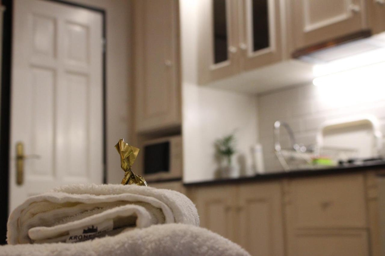 Kishaz Apartman Eger Zewnętrze zdjęcie