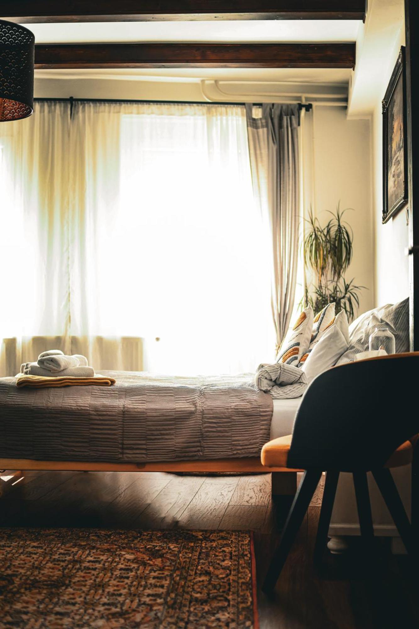 Kishaz Apartman Eger Zewnętrze zdjęcie